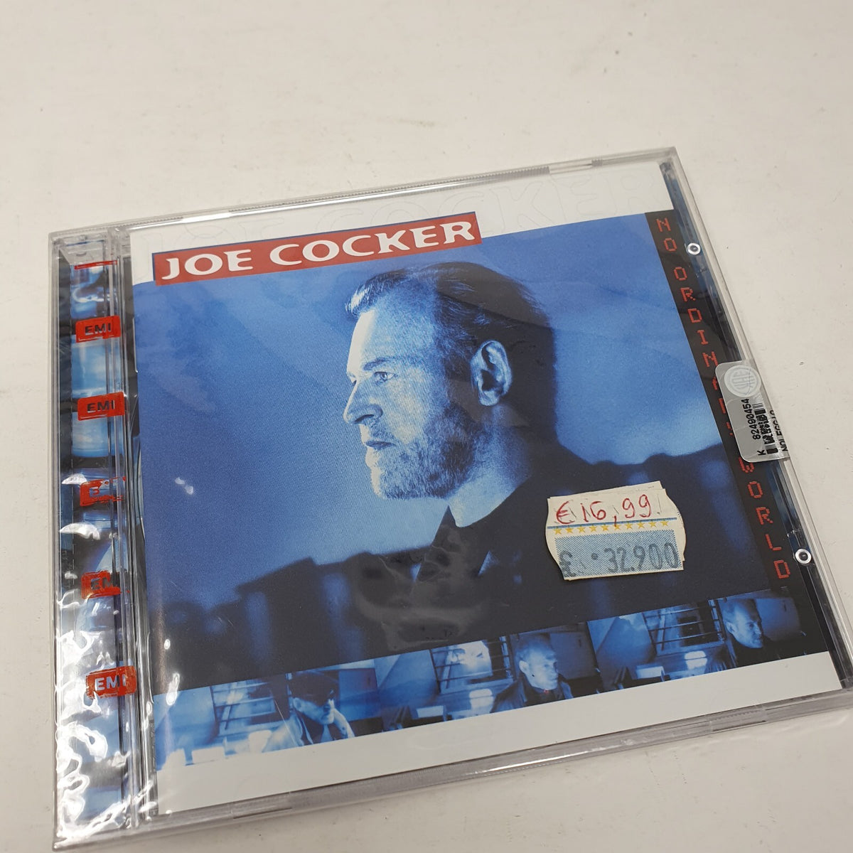 CD Joe Cocker – No Ordinary World Parlophone – 7243 5 23091 2