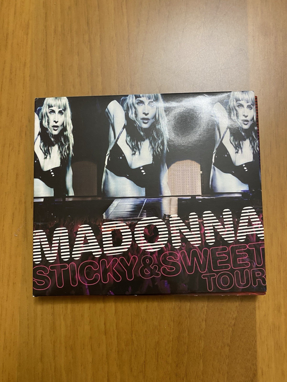 CD Cofanetto Madonna – Sticky & Sweet Tour Pop 2010