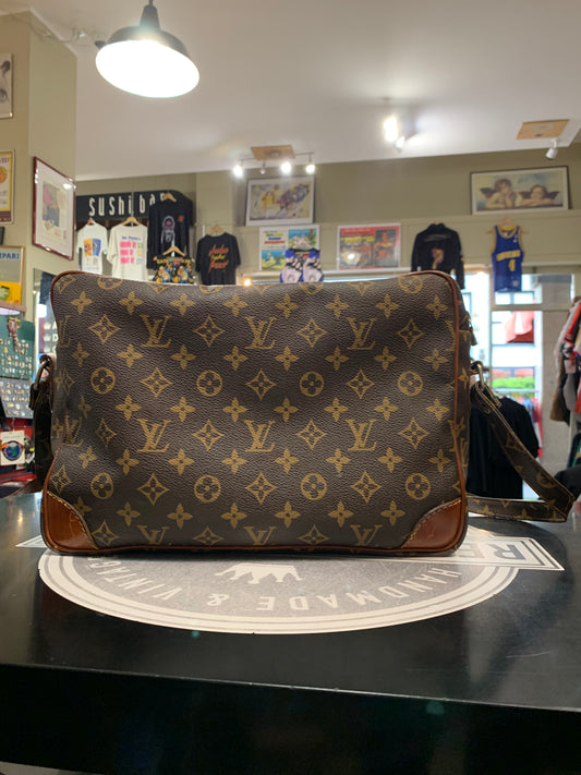 Borsa Louis Vuitton Modello Nil Monogram