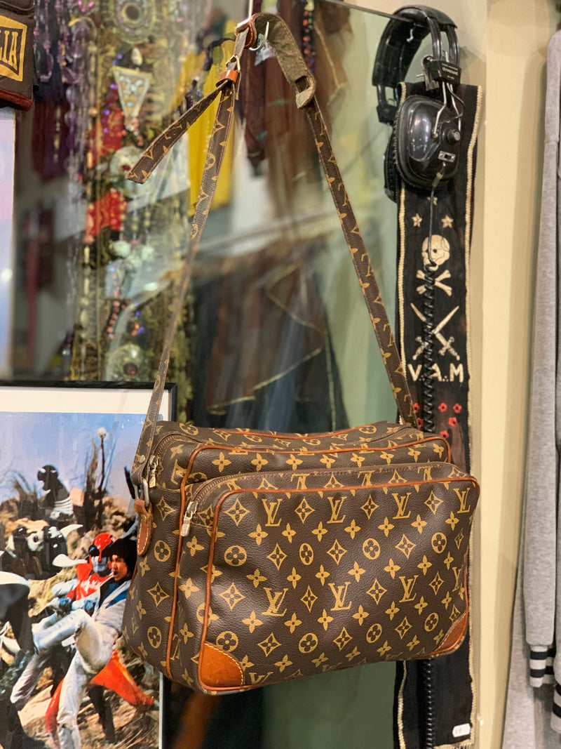 Borsa Louis Vuitton Modello Nil Monogram