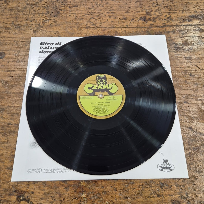 LP Giro Di Valzer Per Domani Arti Mestieri CRSLP 5502 Musica Italiana Vinile 12