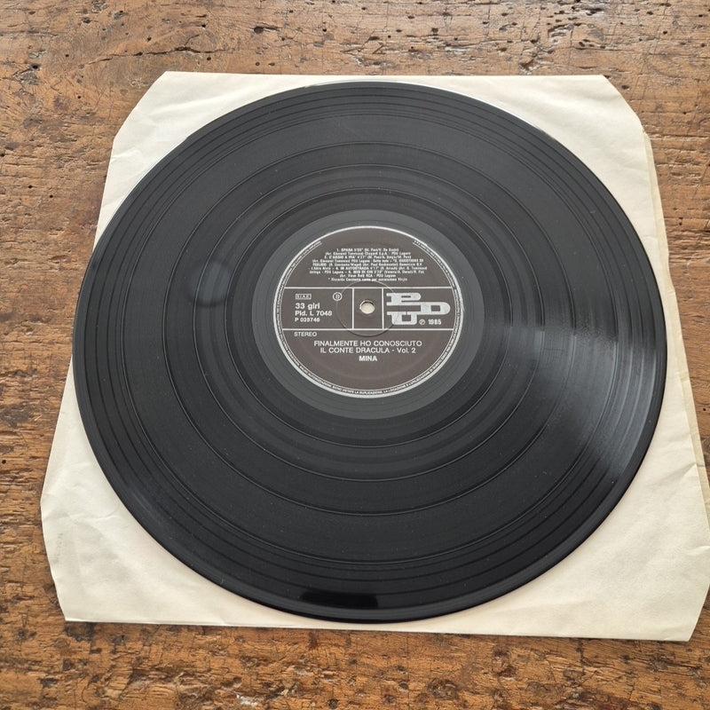 LP Mina - Finalmente Ho Incontrato Il Conte Dracula Pld. L 7048 Vol.1 Vol.2