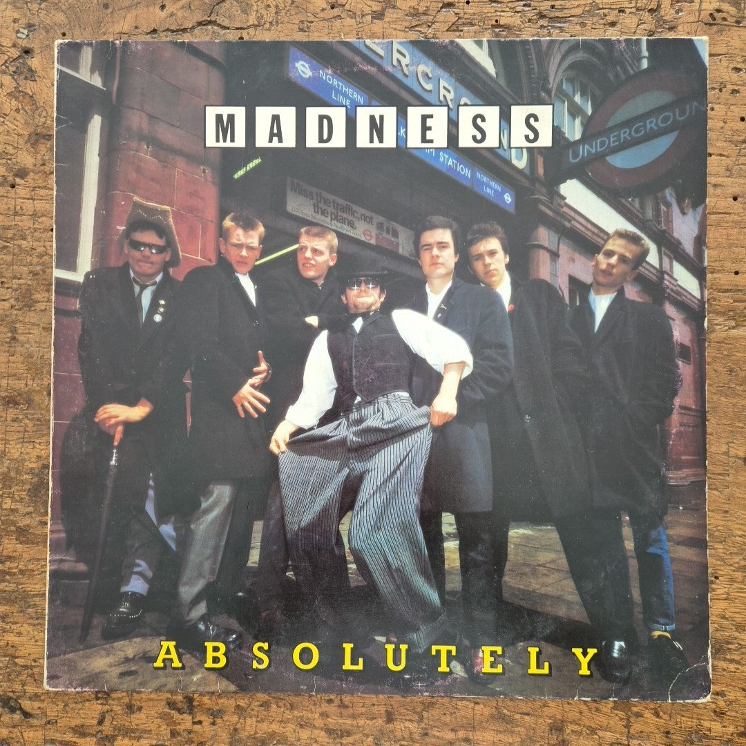 LP Madness - Absolutely JKAY 33384 SEEZ 29 Musica Rock Vinyl Pop 1980