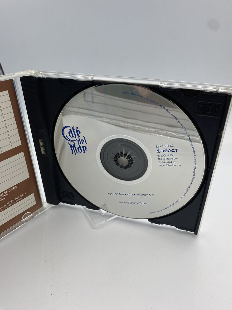 CD Various –Cafe Del Mar - Ibiza Volumen tres CD