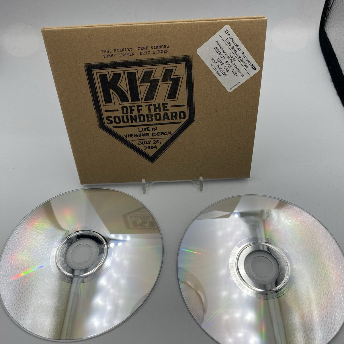 CD Kiss Off the Soundboard 2004 Live in  Virgina Beach x2 Cd