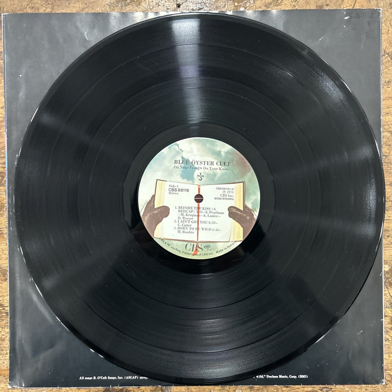 LP  Blue Oyster Cult - On Your Feet Or On Your Knees CBS 88116 Vinile Hard Rock