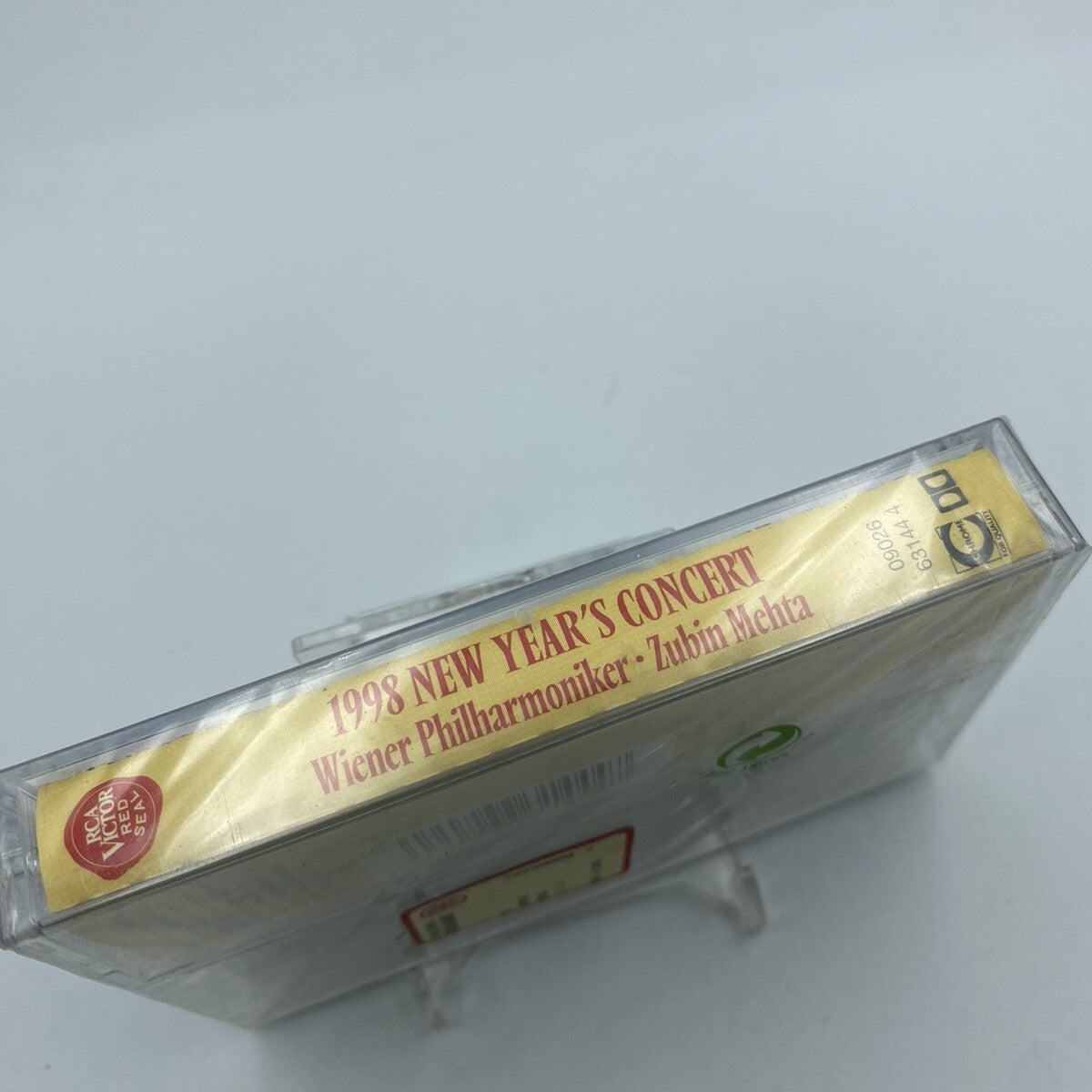 MUSICASSETTA Tape SS Nikolaus Harnoncourt - New Years Day Concert 2001 Orchestra