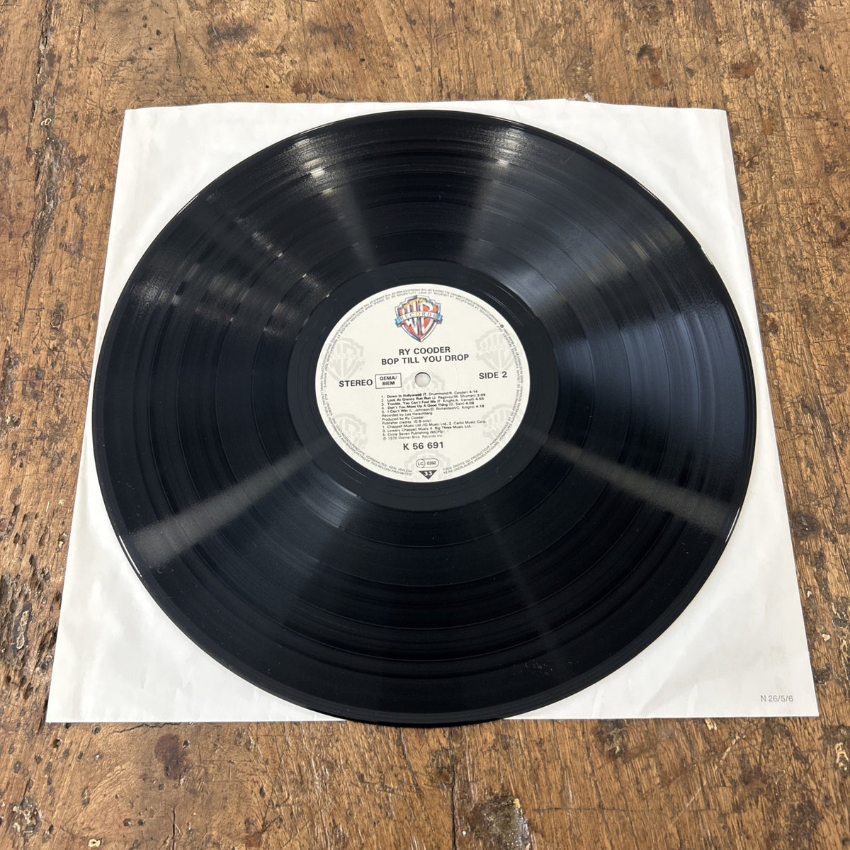 LP Ry Cooder - Bop Till You Drop WB 56691 Blues Rock Folk 1979 Vinile
