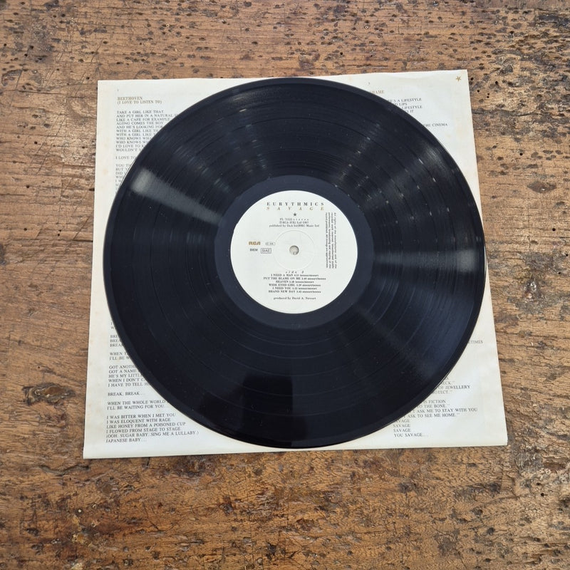 LP Eurythmics - Savage PL 71555 RCA Musica Rock Pop Synth-Pop Vinile 12