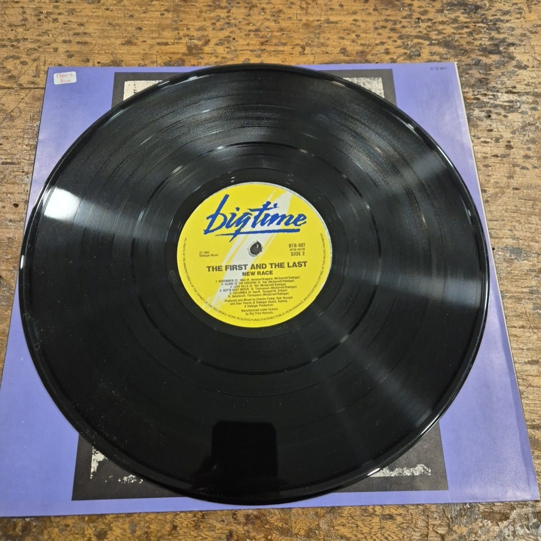LP New Race - The First And The Last BTB 907 1982 Musica Vinile Rock