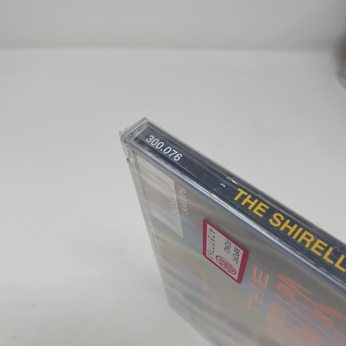 CD The Shirelles Greatest Hits Red Line Selection 300.076 Sealed
