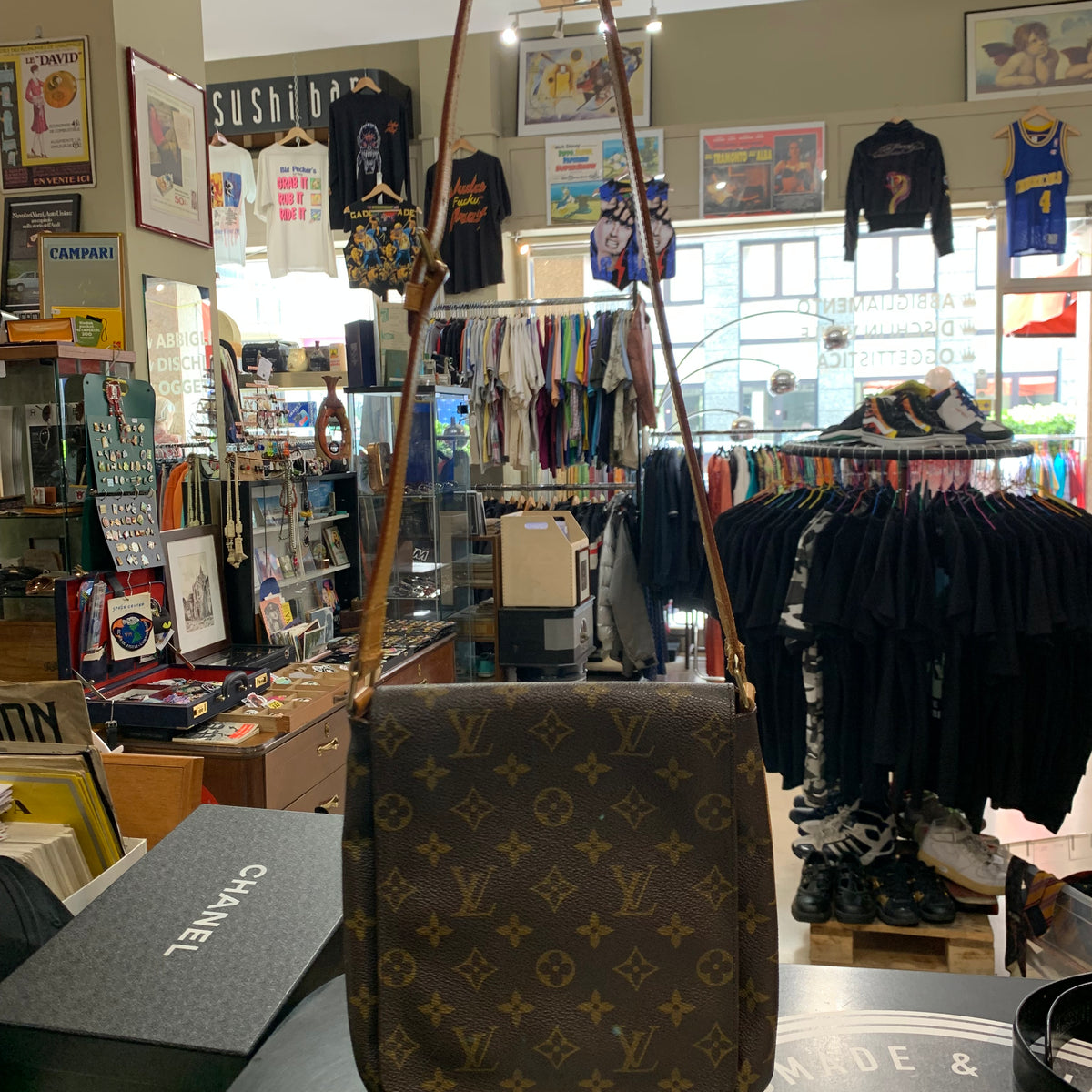 Borsa Louis Vuitton modello Musette Salsa Monogram