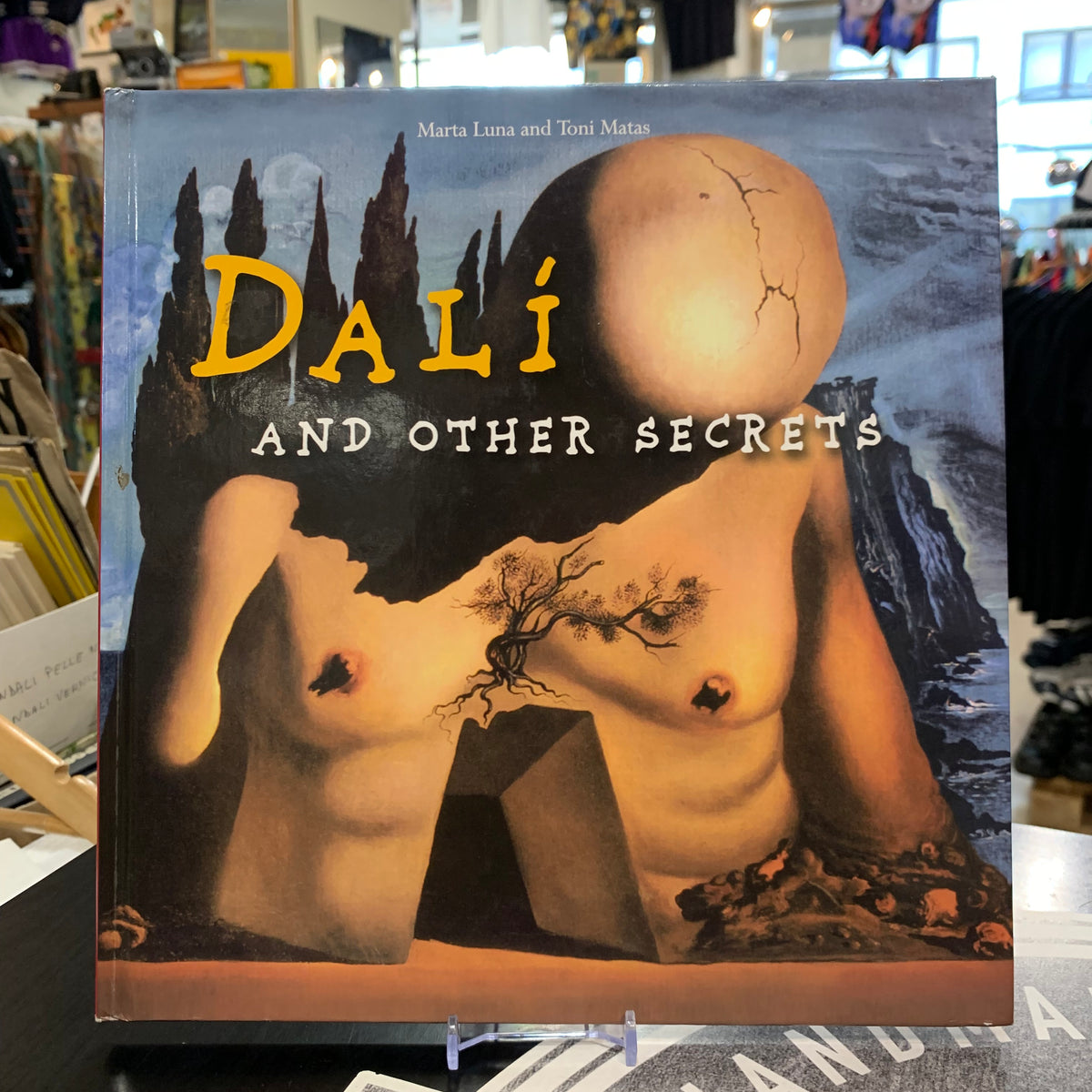 Libro "Dalí and Other Secrets" - Marta Luna e Toni Matad
