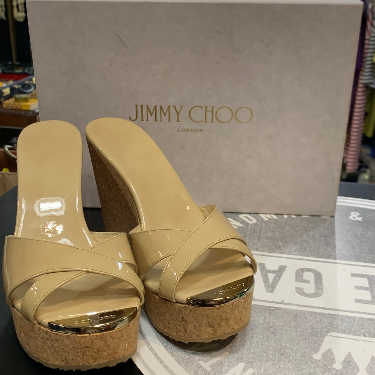 Sabot con zeppa in sughero Jimmy Choo modello classico vernice beige donna 39 1\2