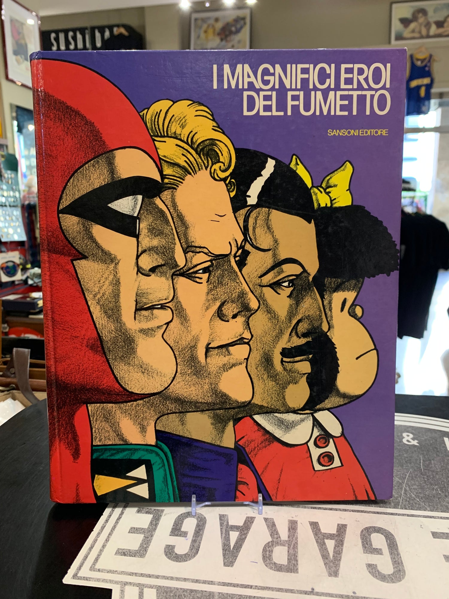Libro "I magnifici eroi del fumetto" - Sansoni Editore