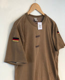 T shirt Kaki West.Germany 90’s All size